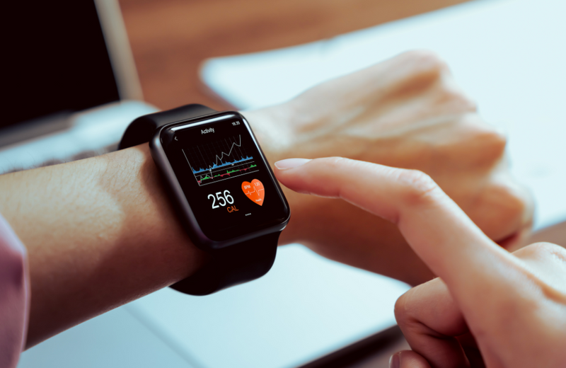 Smartwatch top with seconds