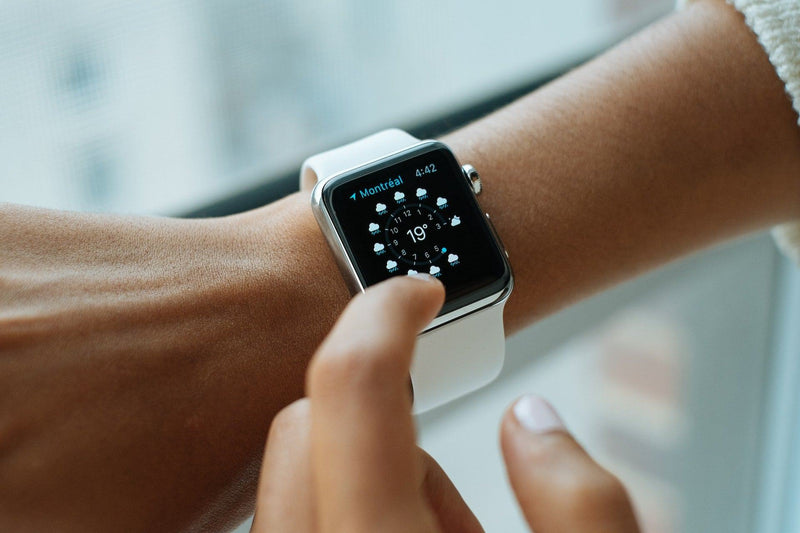 Smart Watch Apple White Wrist